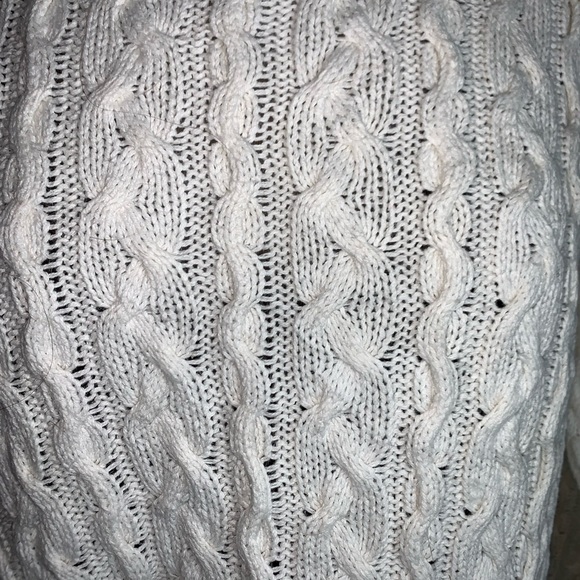 Express Chunky Knit Tricot Sweater - Picture 2 of 5